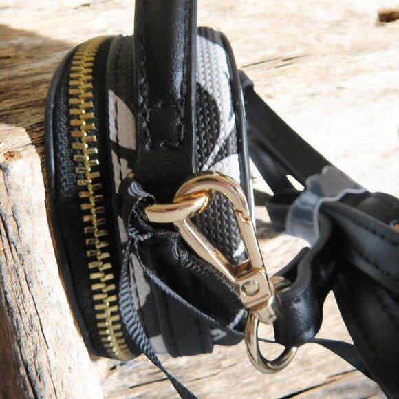 Kate Spade New York x Target Mini Crossbody Bag Flowers White on Black Bag, NWT - Picture 9 of 11